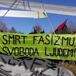 Réfugiés : sur la frontière croato-slovène, les citoyens unis contre les barbelés