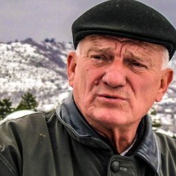 Bosnie-Herzégovine : Sarajevo pleure Jovan Divjak