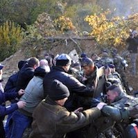 Situation tendue dans le nord du Kosovo : la Kfor démantèle la barricade de Brnjak