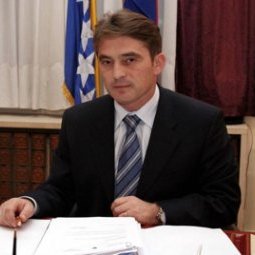 Kosovo : l'avis de la Cour internationale de Justice n'aura pas de répercussions politiques en Bosnie