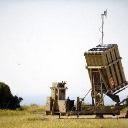 La Roumanie veut s'armer chez les Turcs et les Israéliens