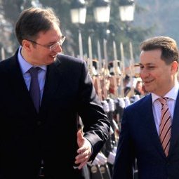 Serbie : à quel jeu Vučić joue-t-il avec la Macédoine ?