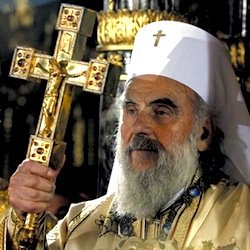 Sexe, fric et Kosovo : le torchon brûle entre l'Église serbe et le gouvernement