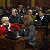 Femmes politiques en Serbie : vraie parité ou représentation symbolique ?