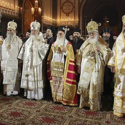« Coup d'État » au Monténégro : l'Église orthodoxe serbe offre sa protection aux accusés