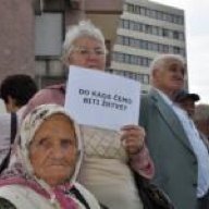 TPI : Radovan Karadžić gagne du temps, les victimes s'exaspèrent