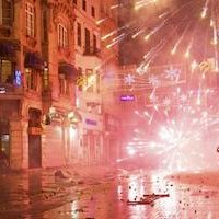 Turquie : la police disperse violemment les manifestants anti-Erdoğan