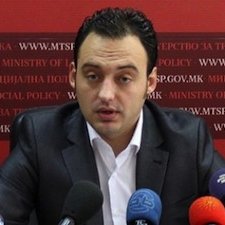 Macédoine : ce ministre homophobe qui parle de la société « saine »