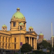 Dialogue entre Belgrade et Pristina : le Parlement serbe mis sur la touche ?