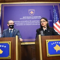 Israël reconnaît officiellement le Kosovo, Pristina va ouvrir son ambassade à Jérusalem