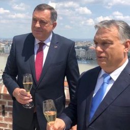 Bosnie-Herzégovine : face aux pressions allemandes, Orbán vole au secours de son ami Dodik