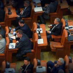 Roumanie : comment le pouvoir contrôle le vote des minorités