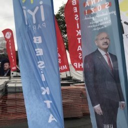 Turquie : veillée d'armes avant un scrutin décisif