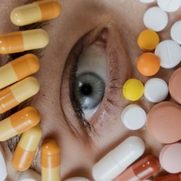 Kosovo : la contraception, inconnue au bataillon
