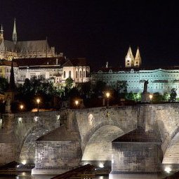 Prague, la plaque tournante des mafias des Balkans 
