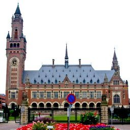 La Cour permanente d'arbitrage intègre le Kosovo, Moscou enrage