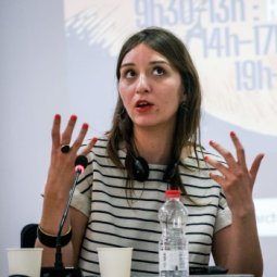 Comment améliorer le traitement médiatique des violences sexistes et homophobes dans les Balkans ?