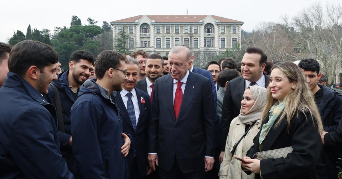 Turquie : Erdoğan visite l'université Boğaziçi sous blocus policier
