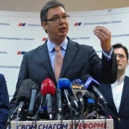Serbie : austérité et casse des services publics au programme d'Aleksandar Vučić