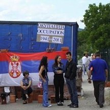 Le Kosovo lance un mandat d'arrêt contre les émissaires de Belgrade
