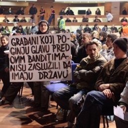 Bosnie-Herzégovine : « Dayton est une camisole de force, mais c'est aux citoyens de se révolter »
