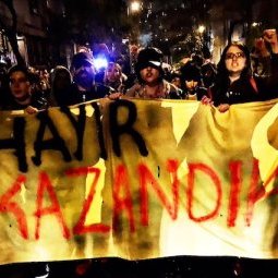 Turquie : après le référendum, la jeunesse réplique