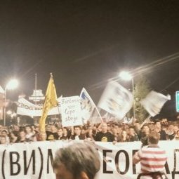 Serbie : retour dans la rue contre Belgrade Waterfront 