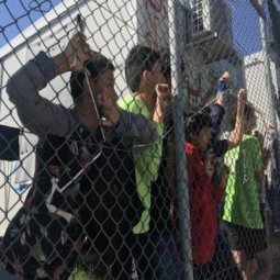 Réfugiés dans les Balkans, dix ans après | En Grèce, « il n'y a pas de volonté d'intégrer les migrants »