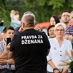Bosnie-Herzégovine : les familles de David et Dženan demandent toujours justice