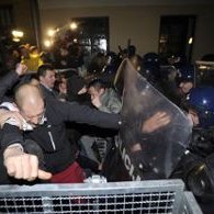 « Révolution Facebook en Croatie » : violents affrontements dans le centre de Zagreb