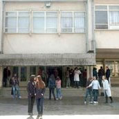 Macédoine : un mur ethnique pour séparer les lycéens de Struga
