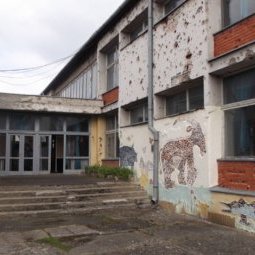 Croatie : pour l'école de Vukovar, toujours criblée de balles, la rénovation qui n'arrive jamais