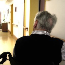 Monténégro : les personnes âgées livrées à elles-mêmes