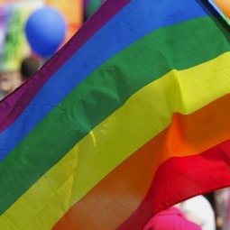 Monténégro : un militant LGBT agressé à Tivat