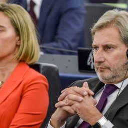 Rapport d'étape de la Commission européenne : feu vert à la Macédoine et l'Albanie