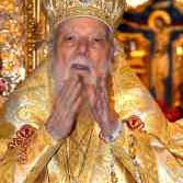 Roumanie : qui succèdera au Patriarche Teoctist à la tête de l'Église orthodoxe ?