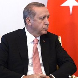 Turquie : Recep Tayyip Erdoğan accuse les Pays-Bas du massacre de Srebrenica