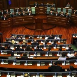 Kosovo : l'opposition bloque le Parlement