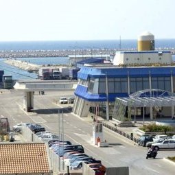Monténégro : bientôt un terminal méthanier au port de Bar ?