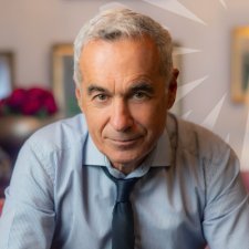 Présidentielle en Roumanie : qui est le nationaliste Călin Georgescu arrivé en tête ?