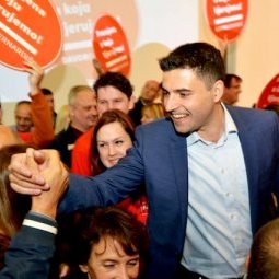 Croatie : le SDP choisit Davor Bernardić pour tourner la page Milanović
