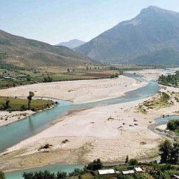 Albanie : les centrales hydroélectriques à l'assaut des rivières sauvages