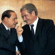 Énergie : Berlusconi veut sa centrale nucléaire en Albanie