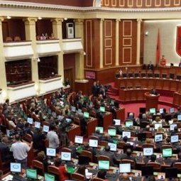 Albanie : une réforme électorale sur mesure pour Edi Rama