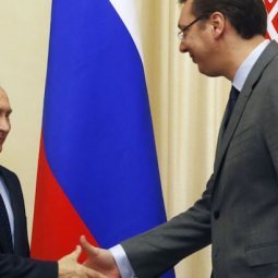 Serbie : le candidat Vučić à Moscou pour obtenir l'onction de Poutine