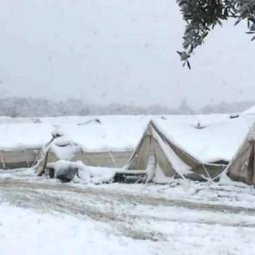 Grèce : le début de l'hiver, nouvelle épreuve pour les réfugiés