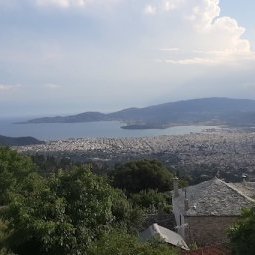 Grèce : la ville de Volos se bat pour l'eau, l'air et la démocratie