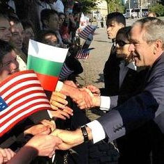 Bush en Bulgarie : moins de corruption pour plus d'investissements 