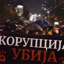 Serbie : après la catastrophe meurtrière de Novi Sad, la mobilisation continue