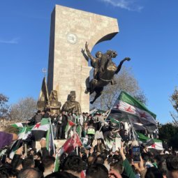 Turquie : les exilés syriens fêtent la chute de Bachar Al-Assad